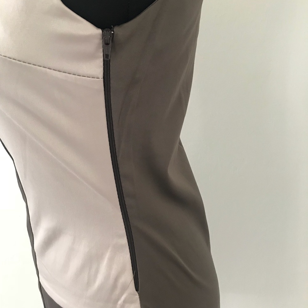 Dress - Picture 3 of 5